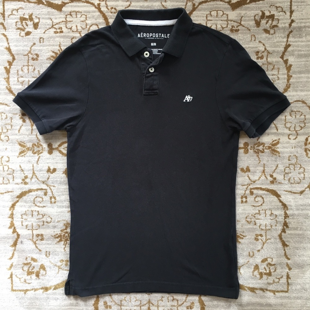 Aeropostale men’s size medium black polo shirt